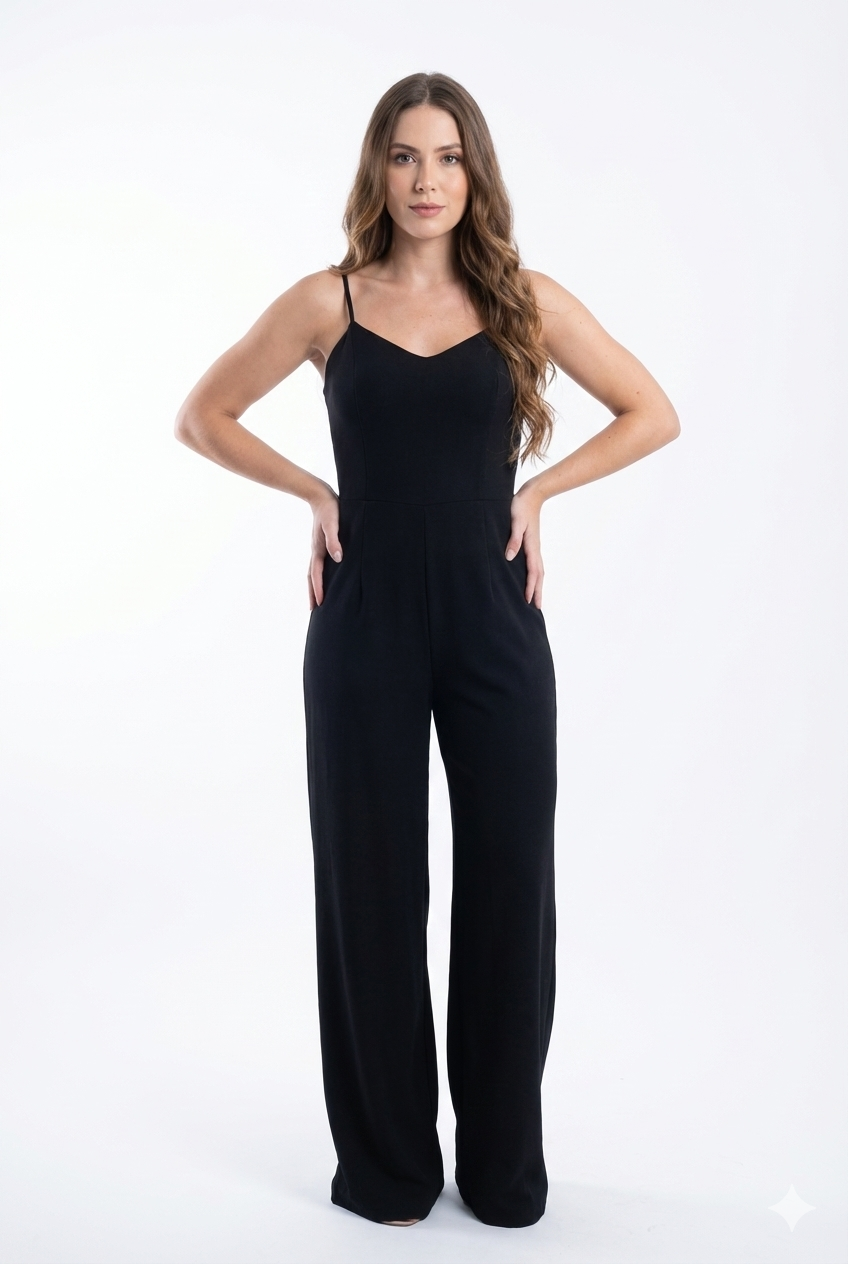 Enterito Negro Night Chic de Tiras Finas Elegancia Atemporal